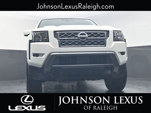 Used 2023 Nissan Frontier SV w/ Technology Package image 15