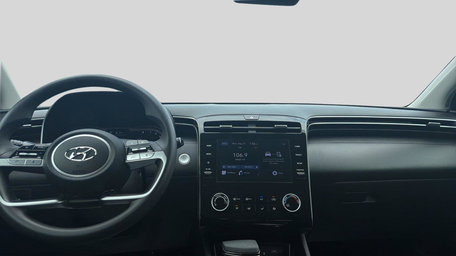 Used 2023 Hyundai Tucson SEL AWD/4WD image 9