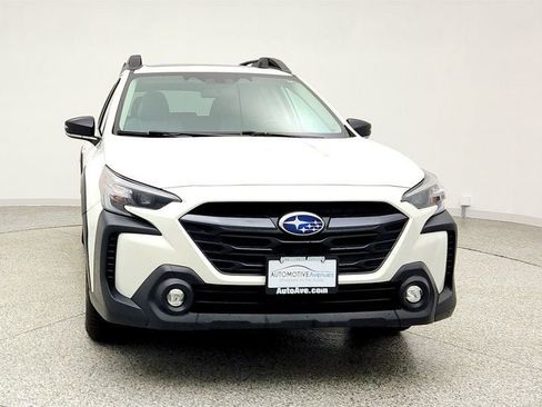 Used 2024 Subaru Outback Premium image 2