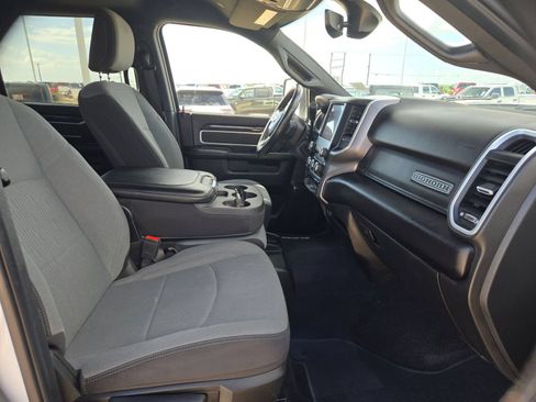 Used 2024 RAM 2500 Big Horn AWD/4WD image 22