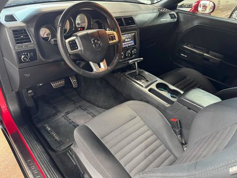 Used 2014 Dodge Challenger R/T RWD image 12