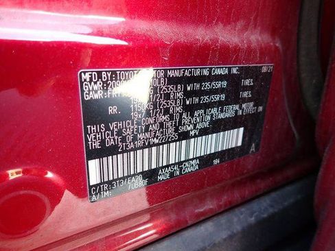 Certified 2021 Toyota RAV4 XLE Premium AWD/4WD image 13