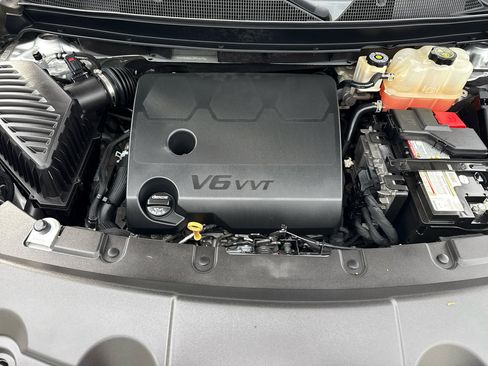 Used 2019 Chevrolet Traverse LT w/ LT Premium Package image 51