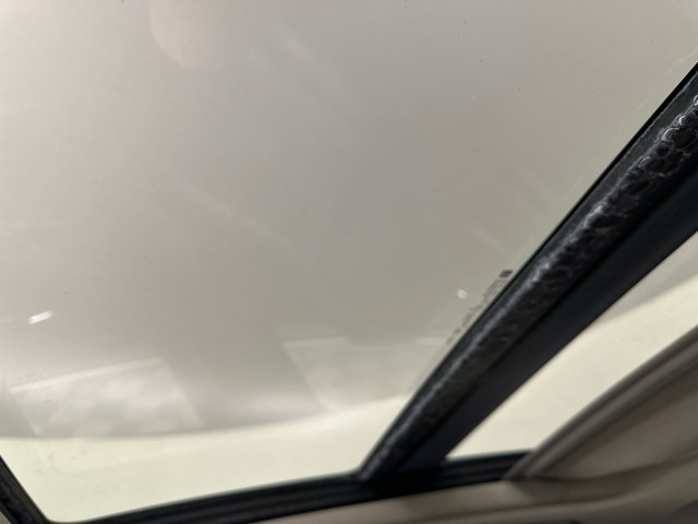 Used 2014 Chevrolet Impala LT w/ Convenience Package FWD image 20