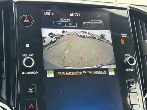 Used 2025 Subaru Ascent Premium AWD/4WD image 21