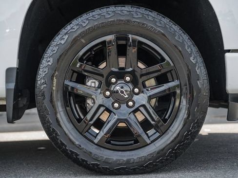 Used 2023 Chevrolet Silverado 1500 Custom AWD/4WD image 20