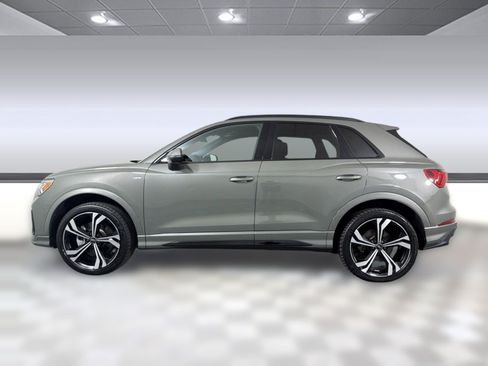 Used 2024 Audi Q3 2.0T Premium Plus w/ Premium Plus Package AWD/4WD image 2
