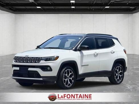 Used 2025 Jeep Compass Limited AWD/4WD image 1