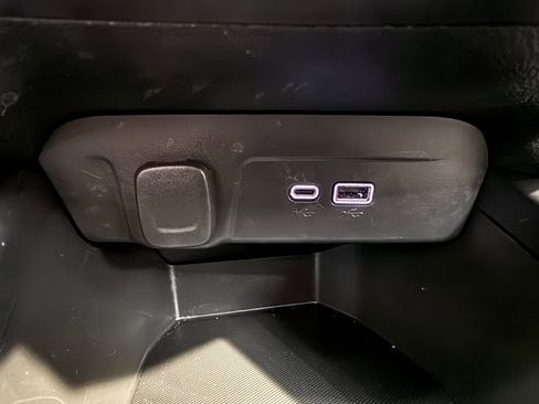 Used 2024 Chevrolet Trax LS w/ Driver Confidence Package FWD image 20