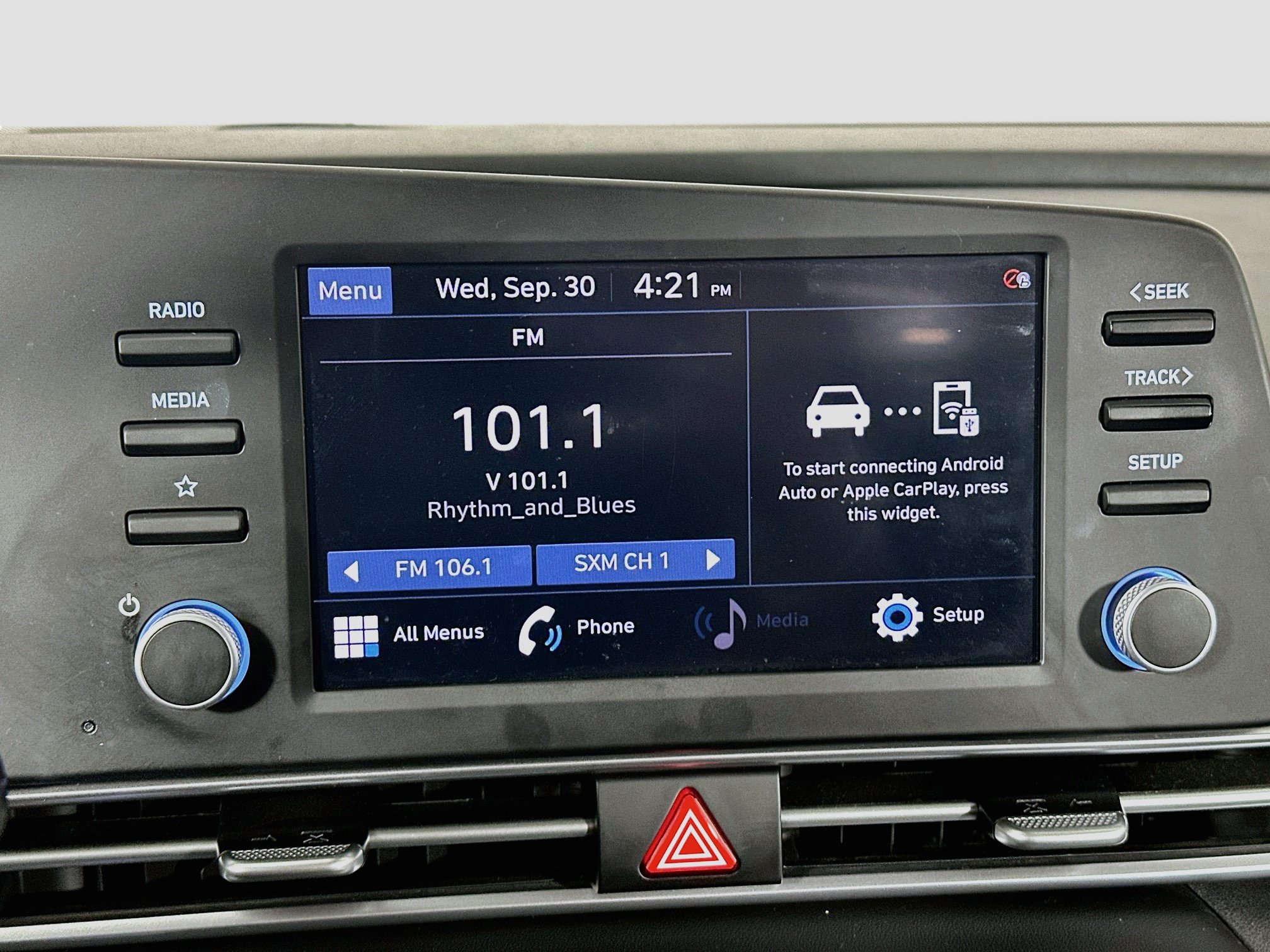 Used 2022 Hyundai Elantra SEL FWD image 21
