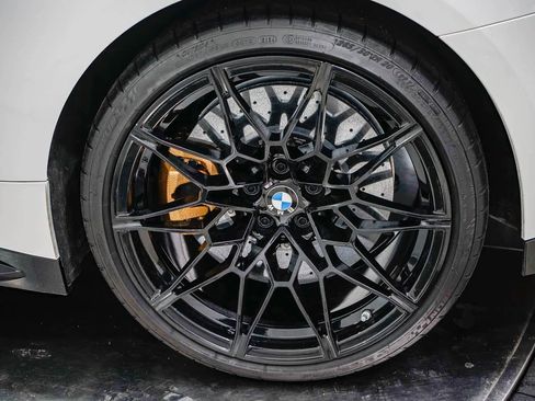 Used 2024 BMW M4 Competition image 10