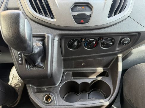 Used 2017 Ford Transit 150 130 Low Roof RWD image 21