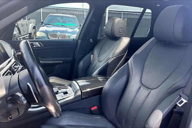 Used 2021 BMW X5 xDrive40i w/ M Sport Package AWD/4WD image 27