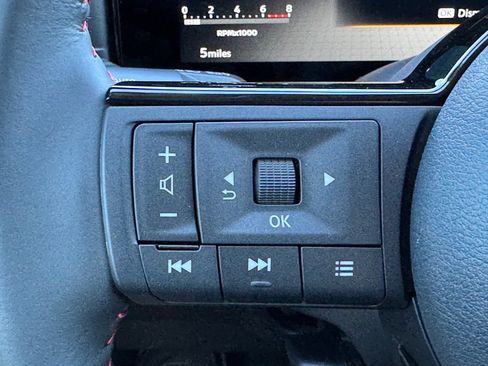 New 2026 Nissan Kicks SR w/ SR Premium Package image 18