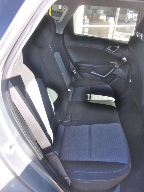 Used 2022 Kia Soul S FWD image 28