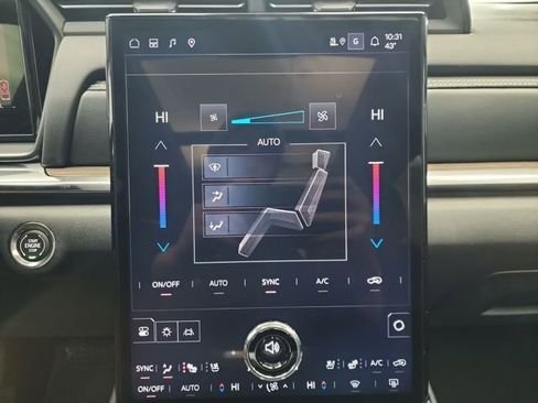 Used 2026 GMC Terrain Denali w/ LPO, Black Badging Package image 24