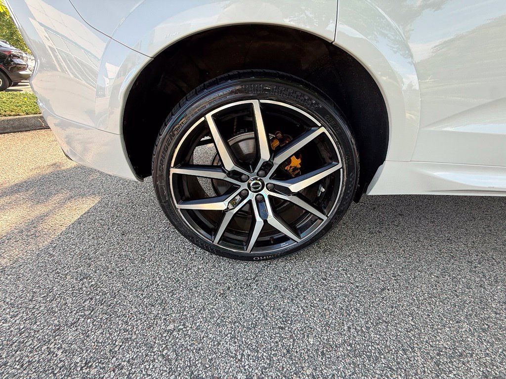 Used 2020 Volvo XC60 T8 Polestar AWD/4WD image 32