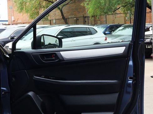 Used 2018 Subaru Outback 2.5i image 29