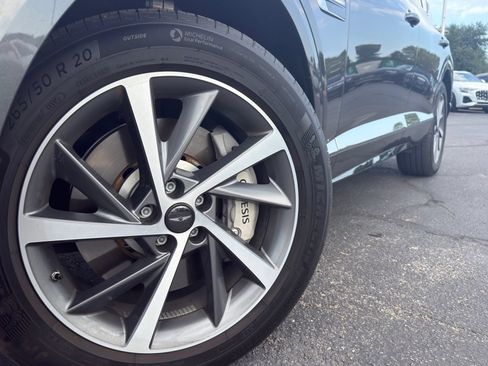 Used 2025 Genesis GV80 2.5T Advanced AWD/4WD image 4