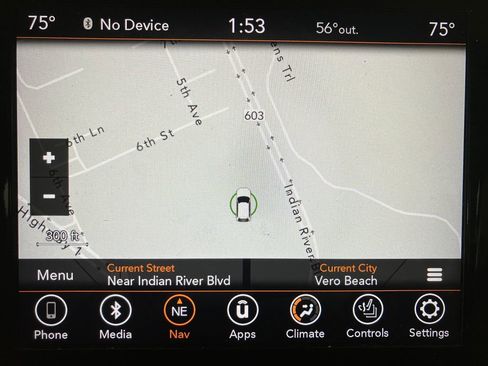 Used 2022 Jeep Grand Cherokee Limited w/ Trailer Tow Group IV image 25