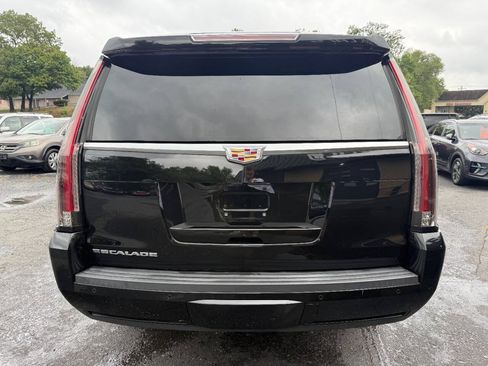 Used 2016 Cadillac Escalade ESV Platinum AWD/4WD image 6