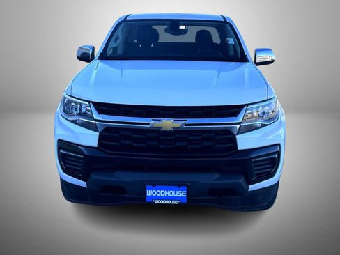 Certified 2022 Chevrolet Colorado LT w/ Chrome Appearance Package image 2