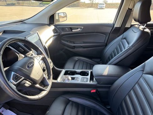 Used 2022 Ford Edge SEL image 21