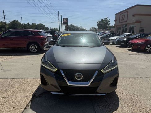 Used 2020 Nissan Maxima 3.5 SV w/ Floor Mat Group FWD image 2