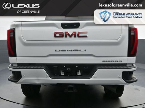 Used 2024 GMC Sierra 2500 Denali w/ Denali Reserve Package image 7