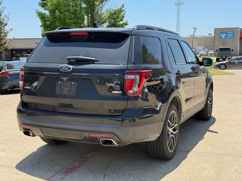 Used 2016 Ford Explorer Sport w/ Equipment Group 401A AWD/4WD image 6