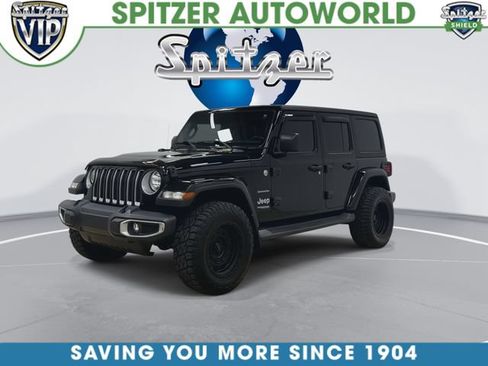 Used 2020 Jeep Wrangler Unlimited Sahara AWD/4WD image 3