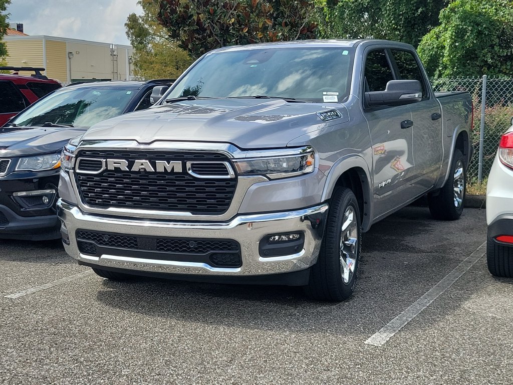 Used 2025 RAM 1500 Big Horn RWD image 2