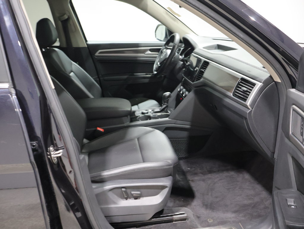 Used 2018 Volkswagen Atlas SEL AWD/4WD image 21