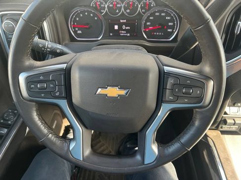 Used 2022 Chevrolet Silverado 1500 LTZ AWD/4WD image 11