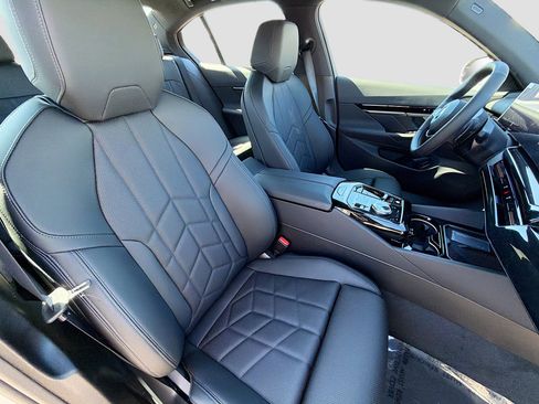 New 2026 BMW 530i 530i w/ Premium Package image 15