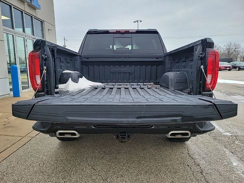 Used 2023 GMC Sierra 1500 AT4 w/ Technology Package image 15