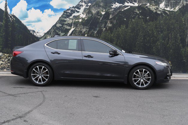 Used 2015 Acura TLX w/ Advance Package FWD image 2