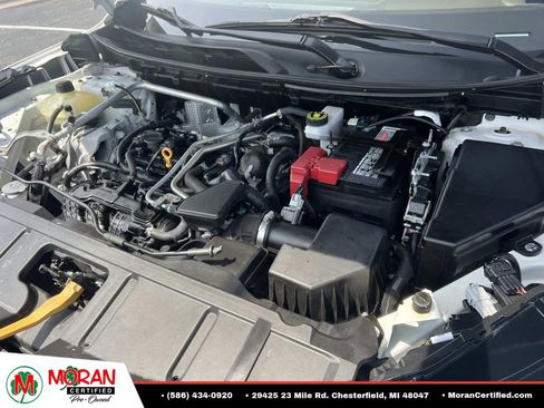 Used 2022 Nissan Rogue S AWD/4WD image 10