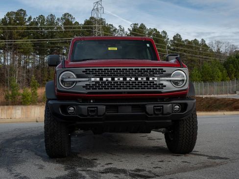 New 2025 Ford Bronco Badlands w/ Sasquatch Package AWD/4WD image 6