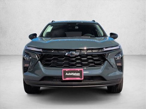 New 2026 Chevrolet Trax LT w/ Driver Confidence Package FWD image 6