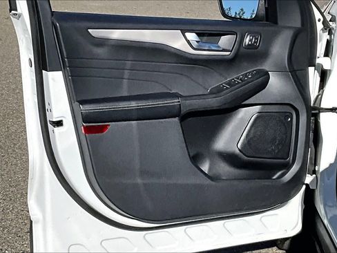 Used 2022 Ford Escape SEL image 21