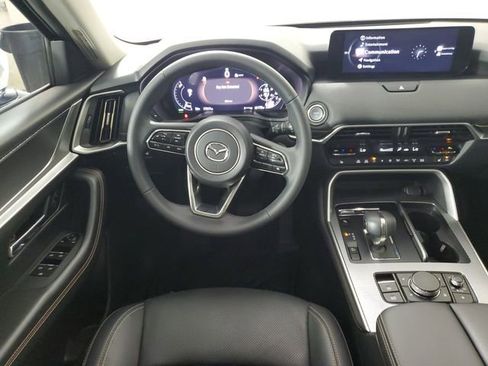Used 2024 MAZDA CX-90 Plug-In Hybrid w/ Preferred AWD/4WD image 17
