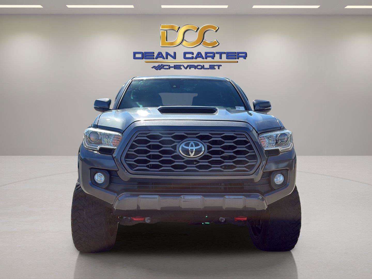 Used 2020 Toyota Tacoma TRD Sport AWD/4WD image 8