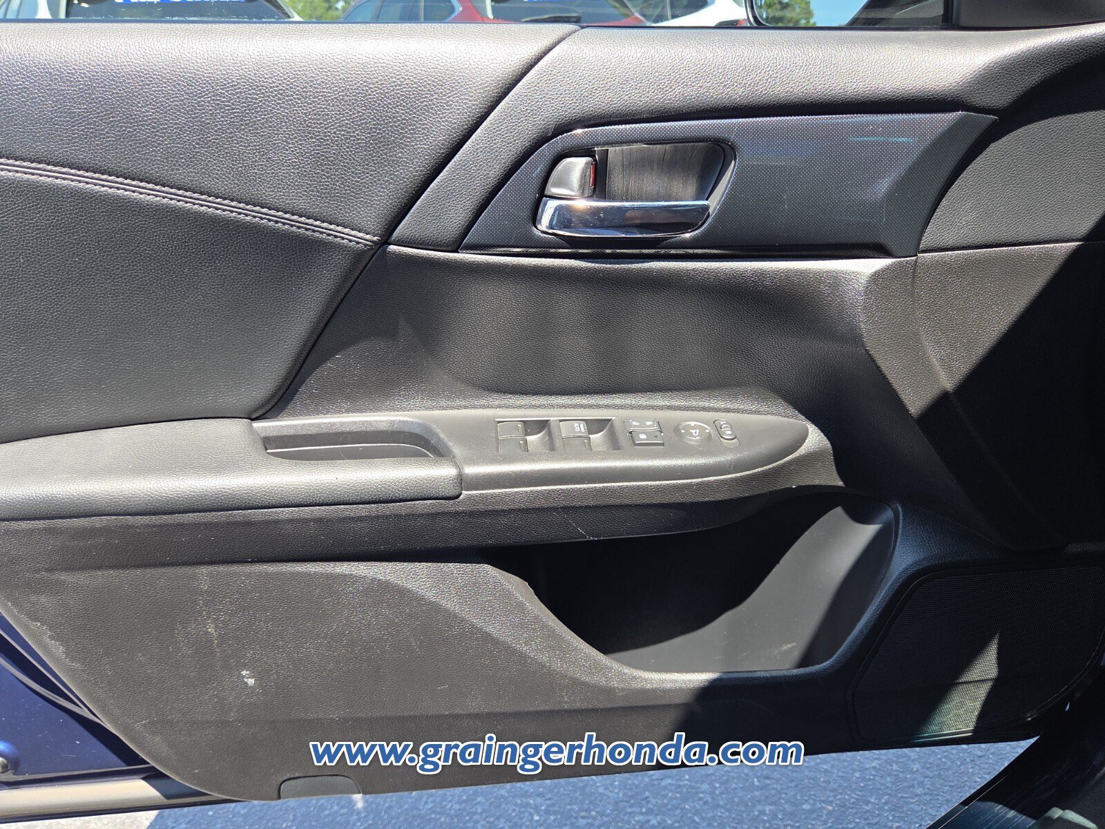 Used 2013 Honda Accord Sport image 19