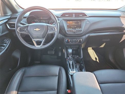Used 2023 Chevrolet TrailBlazer ACTIV image 10