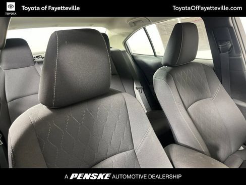 Used 2025 Toyota Corolla LE FWD image 10