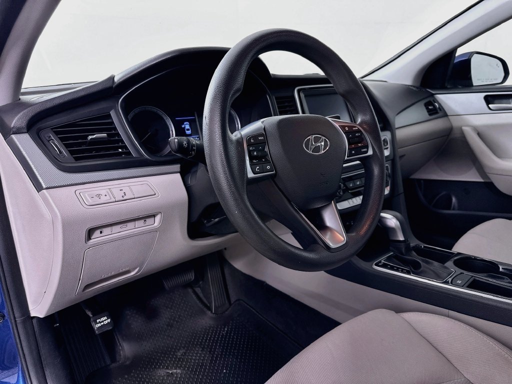Used 2018 Hyundai Sonata SE FWD image 9