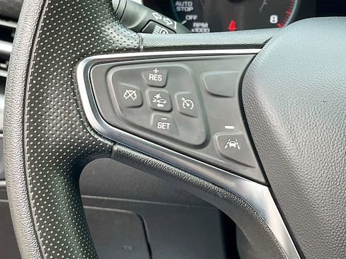 Used 2025 Chevrolet Malibu LT FWD image 18