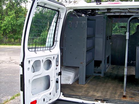 Used 2013 Ford E-150 and Econoline 150 w/ PWR Group image 39