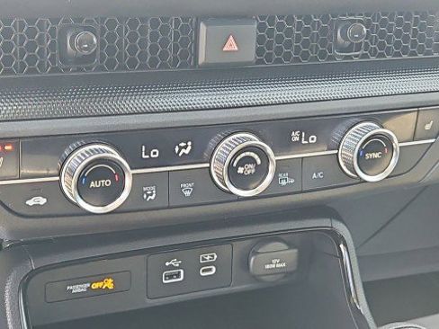 Used 2023 Honda CR-V EX image 18